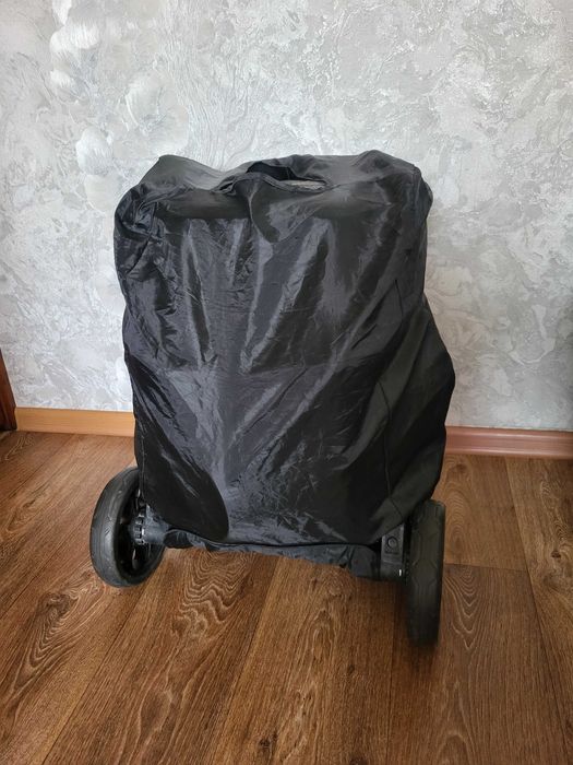 Коляска прогулочная