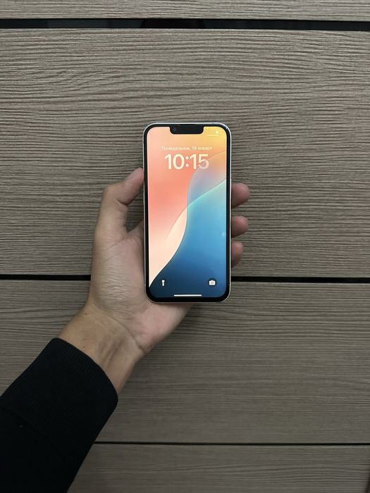 Айфон 13 с коробкой