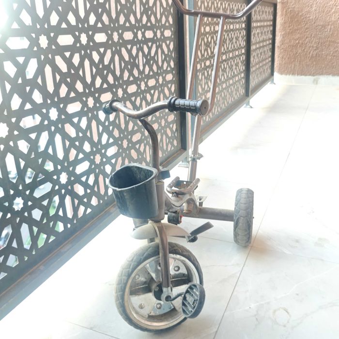 Bolalar velosepidi ishlatilgan