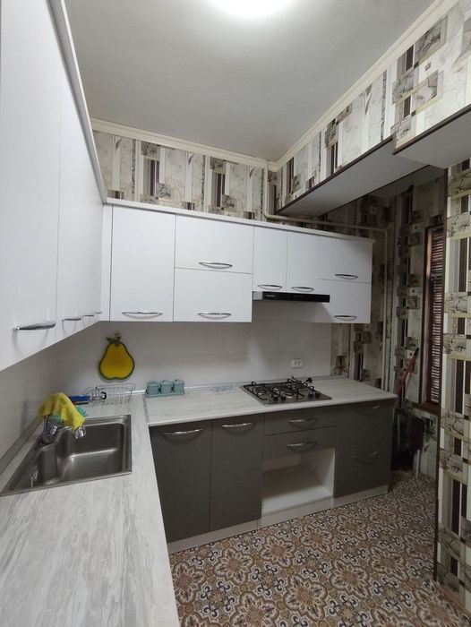 FARG'ONA SHAXAR frunze massiv sayohat yonida yangi g'shtlik uy sotilad