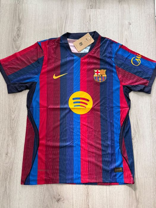 Tricou fotbal adulti , Barcelona 26/27