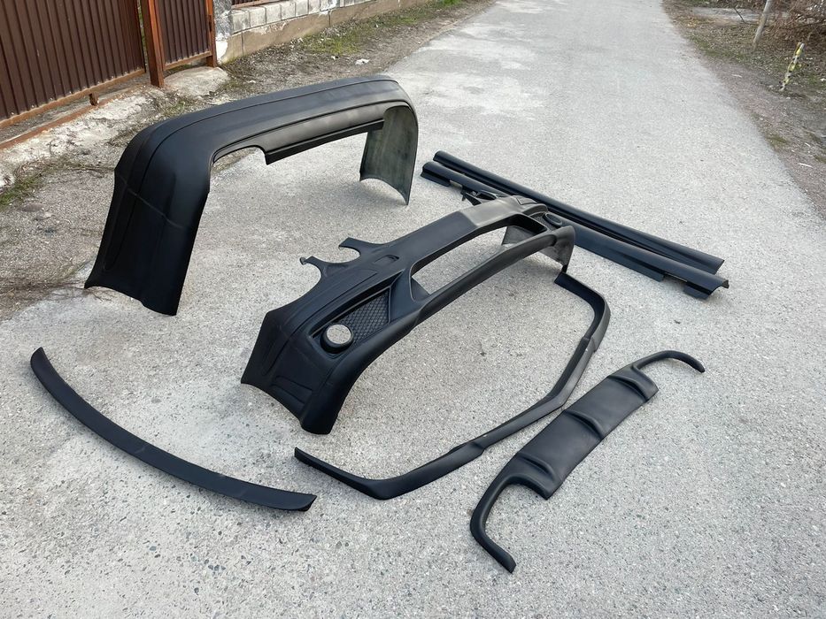 Бампер на мерседес, w211 6.3  ресталинг