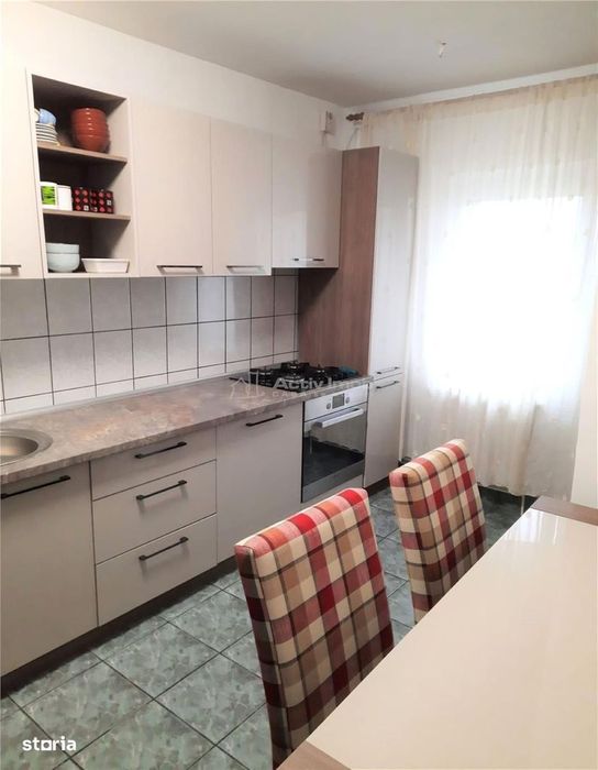 Oituz Apartament 3 Cam decomandat mobilat utilat