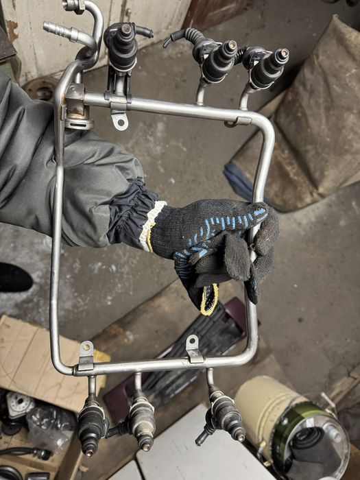 Продам запчасти ауди с4 оригинал