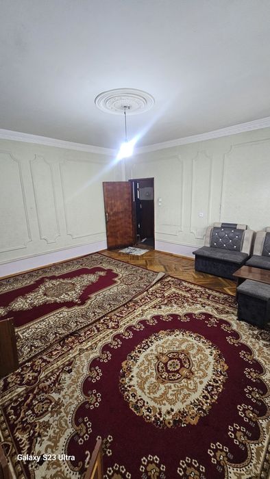 Аренда чорсу версал туйхона олдида 2.хонали оилага берилади