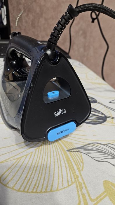 Паровой утюг BRAUN SI9682DB TexStyle 9 – мощность 3200W, сильный пар