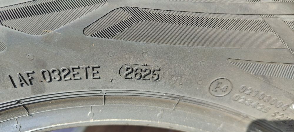 Set 4 anvelope Vara Continental EcoContact 6 - 205/60R16 H XL  Dot 2625