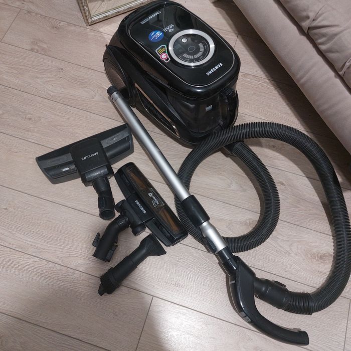Пылесос Samsung с системой Multi Chamber