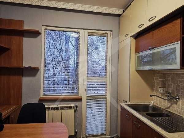 Дава се под наем Тристаен апартамент в Пловдив, Христо Смирненски - 86 кв.м за 598.23 € - Снимка #1