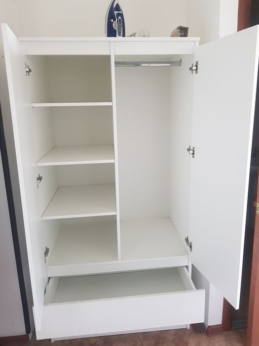 Продаётся кухонный гарнитур