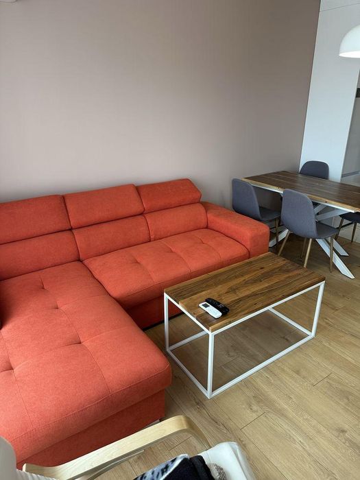 Дава се под наем Двустаен апартамент в София, Студентски град - 65 кв.м за 675 € - Снимка #1