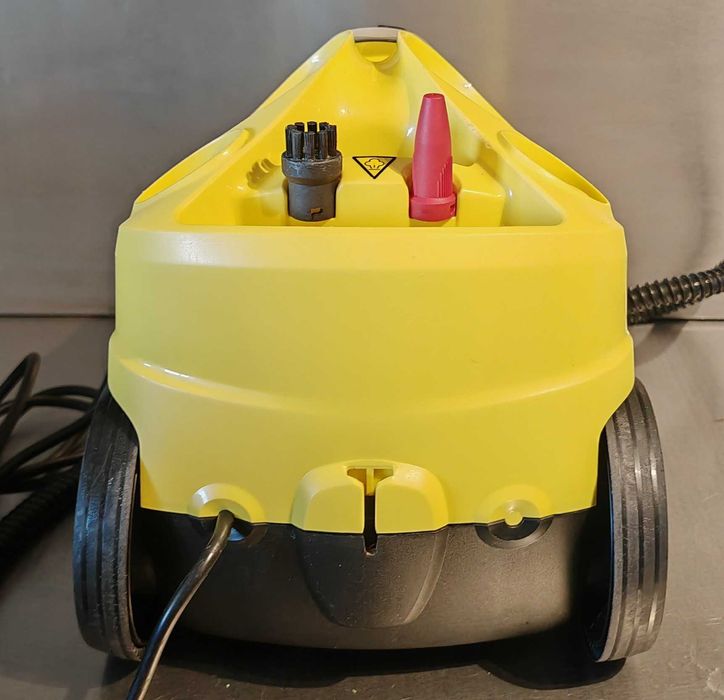 Karcher SC 4 * Видео как работи * Mощна парочистачка * Made in Germany * 3.5 bar, 2000W, Непрекъсната работа. Приставки. Steam Cleaner Кархер