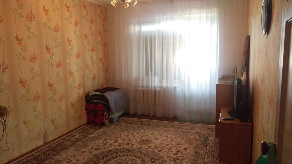 Продаётся 1 ком квартира