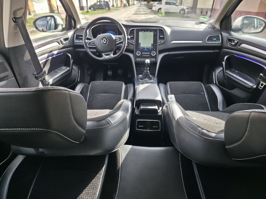 Renault Megane 4 Hatchback 2016 benzina Euro6 Km putini