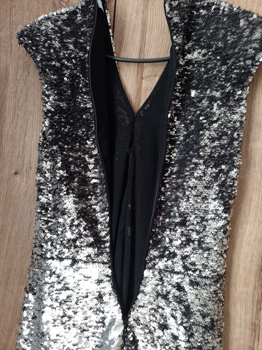 Rochie cu paiete argintii