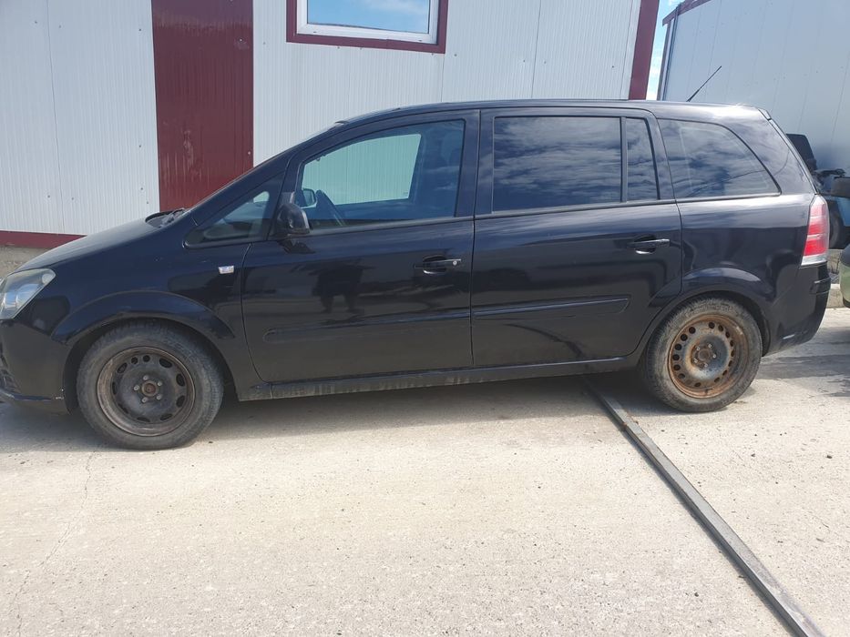 Dezmembrez Opel Zafira B 1.6-16 v benzină XEP