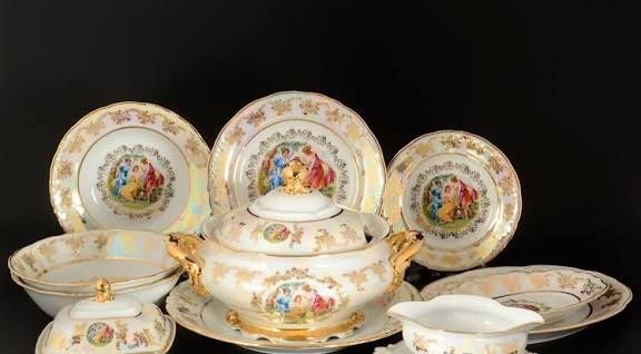 Продам набор посуды Мадонна