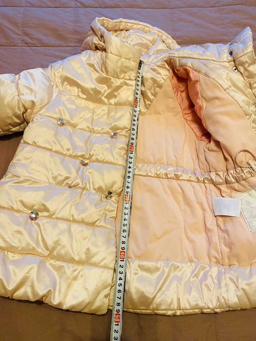 Продам детский пуховик