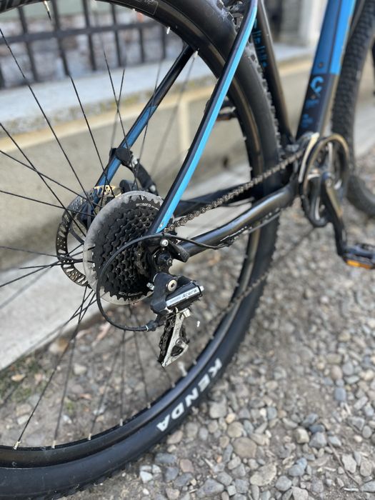 Se vinde bicicleta model nou !