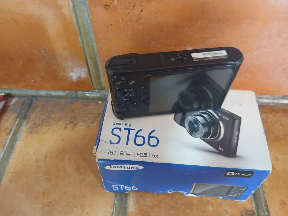 Фото апарат янги холати.