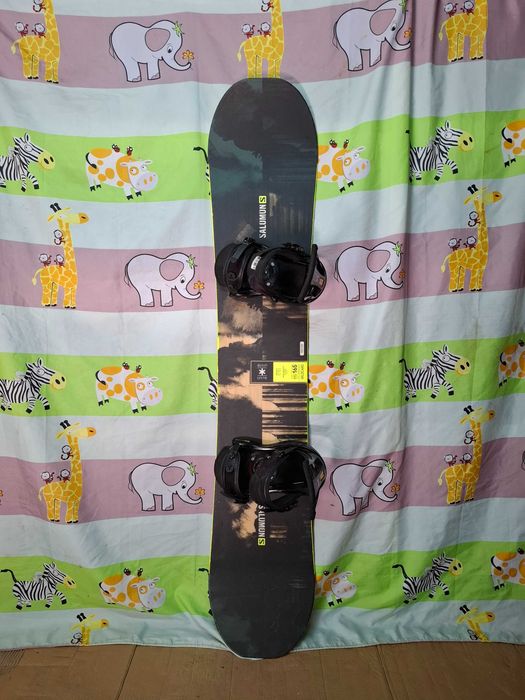 Placa snowboard 165 cm Salomon wide cu legaturi Burton incluse