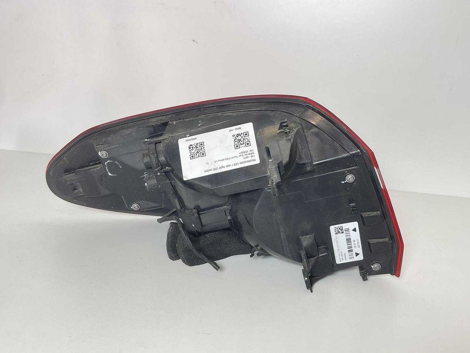 Десен стоп за BMW 2er F46