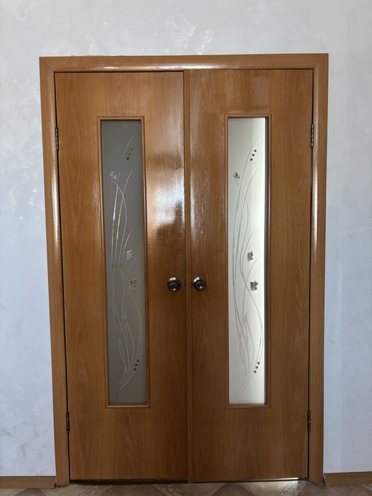 Продам межкомнатные двери
