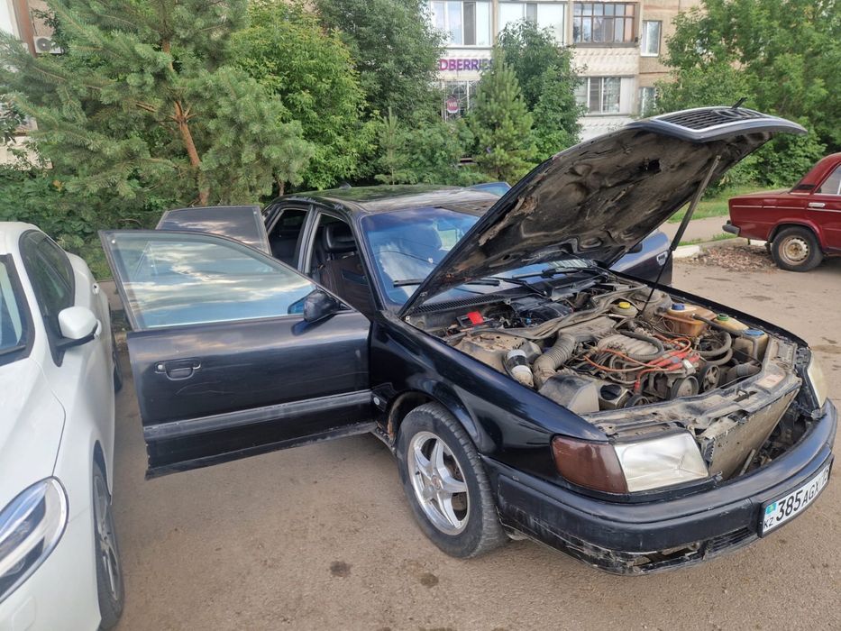 Продам ауди 100