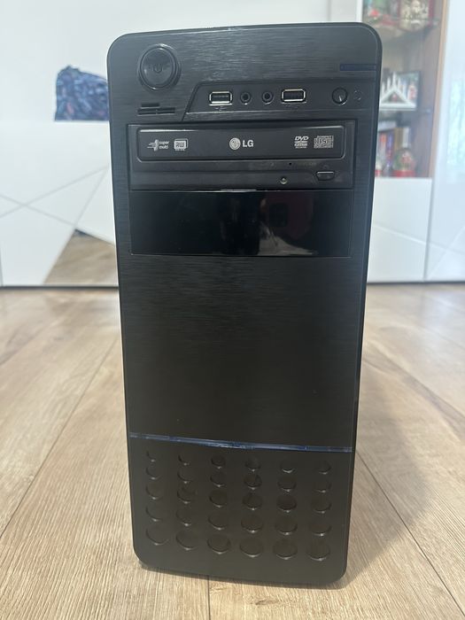 Vand calculator cu procesor Intel