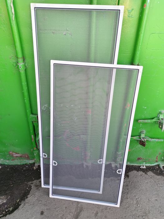 Москитные сетки оконный