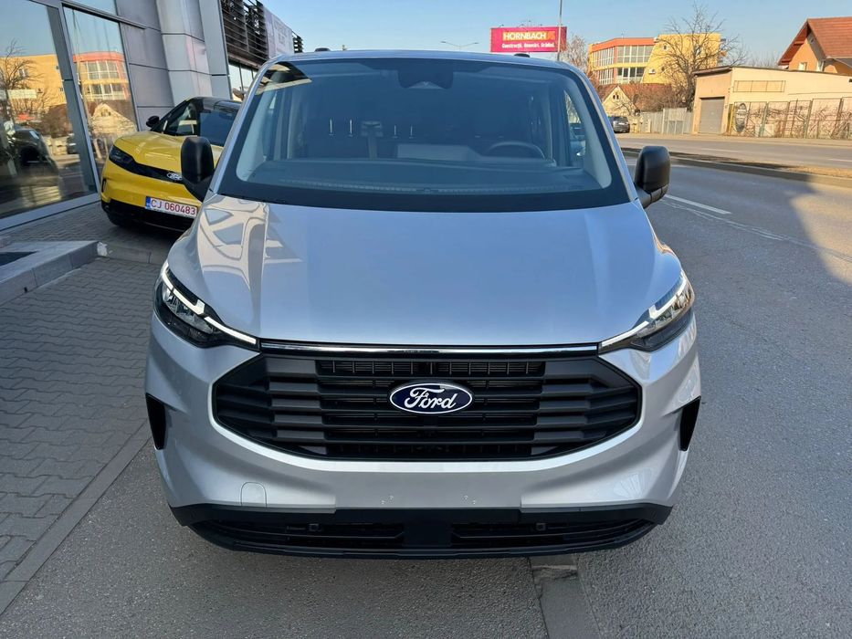 Ford Transit Custom DCIV 320L (L2H1) Ford Transit Custom DCIV 320L (L2H1) Trend 2.0L Panther 136 CP A8