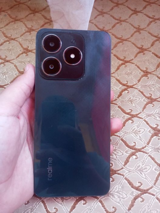 Продам Realme c61