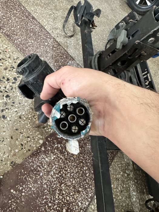 Suport auto pentru 2 biciclete