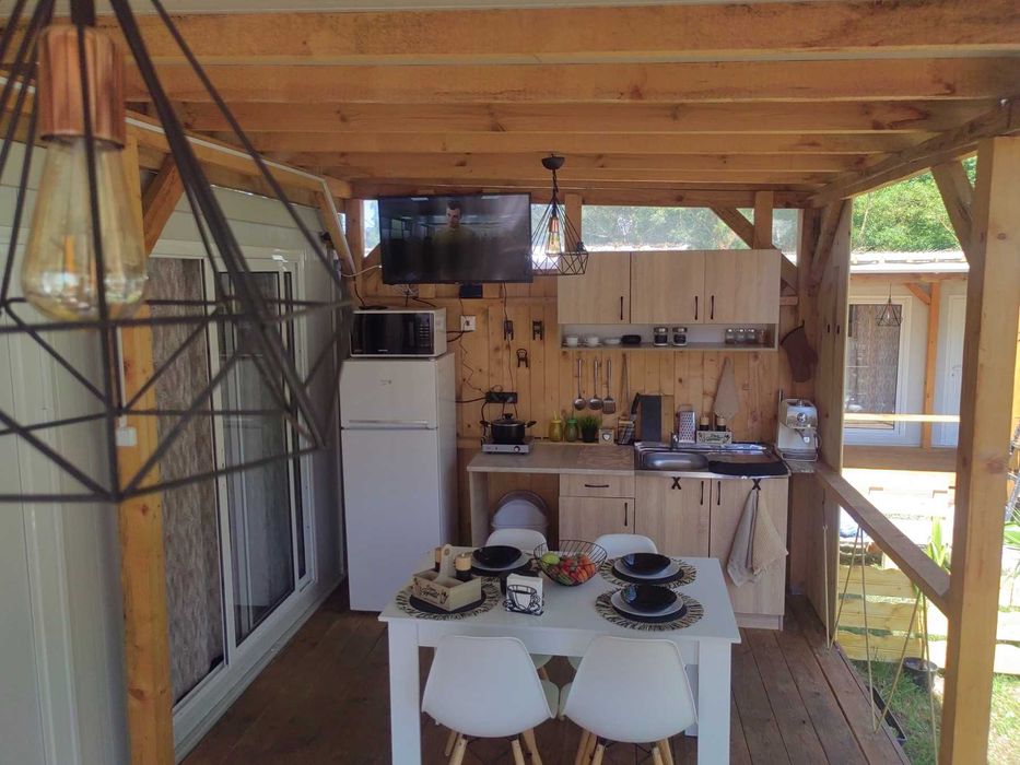 Бунгала "Незабравимото лято - Арапя"