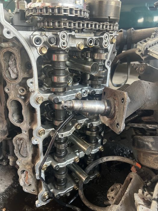 Двс на Ланд Крузер 2014.6л 1UR