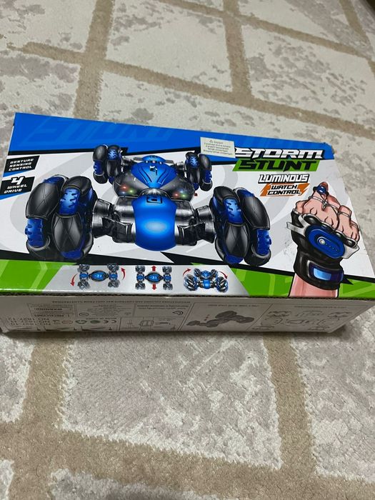 Продам коробку разных игрушек