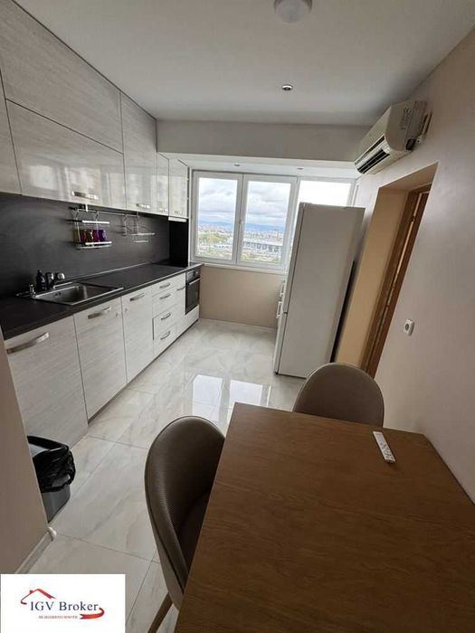 Дава се под наем Двустаен апартамент в София, Център - 65 кв.м за 663 € - Снимка #4