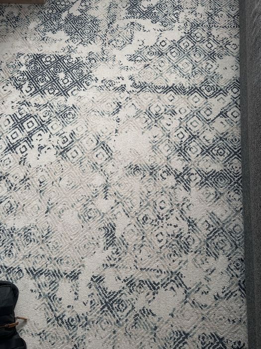 Продам ковер короткий ворс