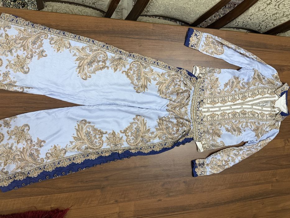 150.000 рубашка и брюки размере С М оригинал Zimmermann