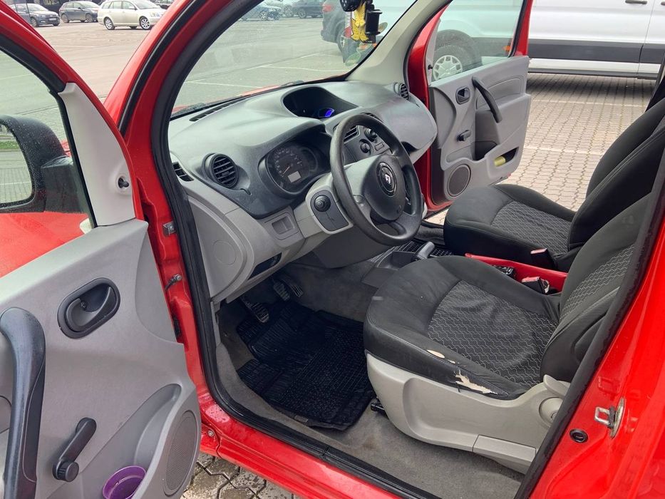 Продавам Renault Kangoo