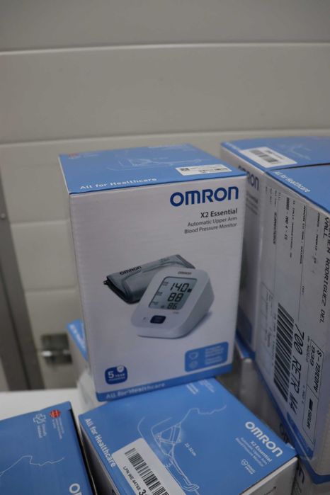 Апарат за кръвно Omron X2 Essential HEM-7188-E
