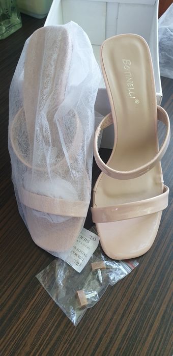 Saboti Botinelli - 36 - noi cu eticheta