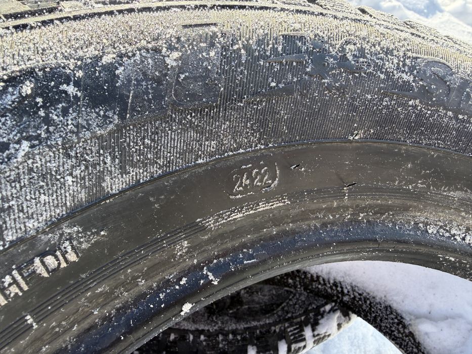 Шины 4 штуки зима