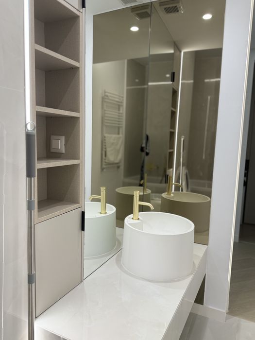Apartament 2 camere + parcare subteran de inchiriat in Cortina North !!