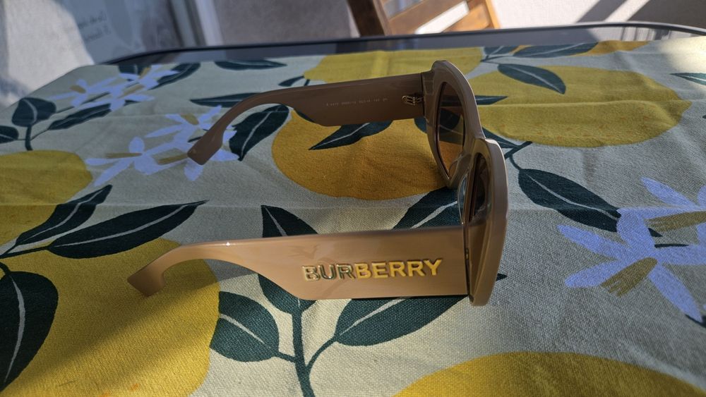 Оригинални дамски очила BURBERRY