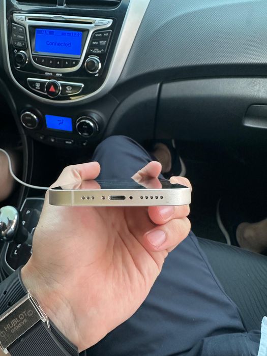 Продаю Iphone 14