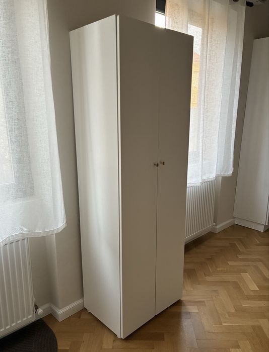 Dulap haine ikea - stare foarte buna