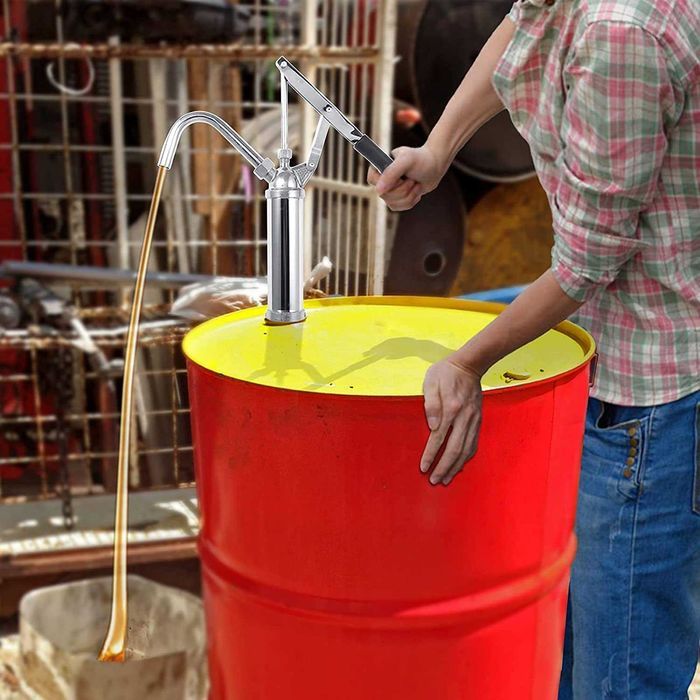 Pompa manuala de transfer ulei motorina cu prindere pe butoi