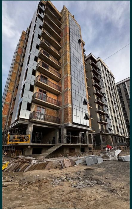 Choy Fabrika Golden sity 12 qavatli domdan