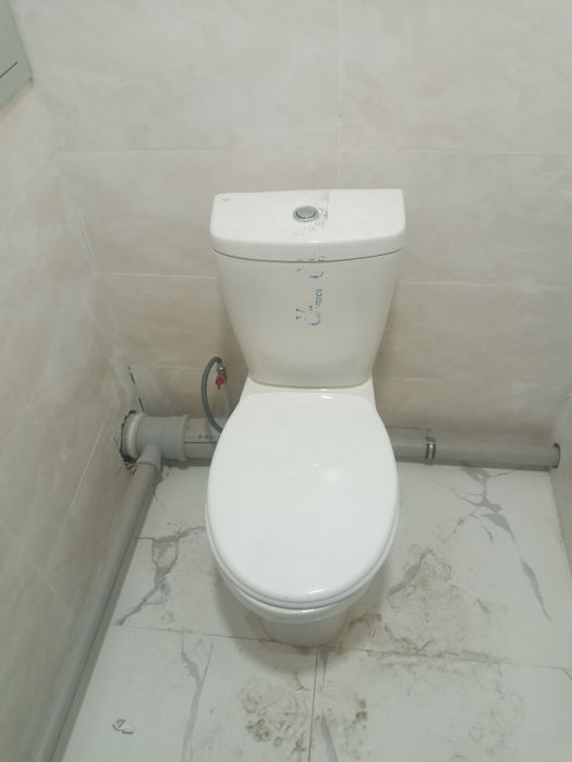 Ванна, унитаз, мойка, смисител, раковина,витечка